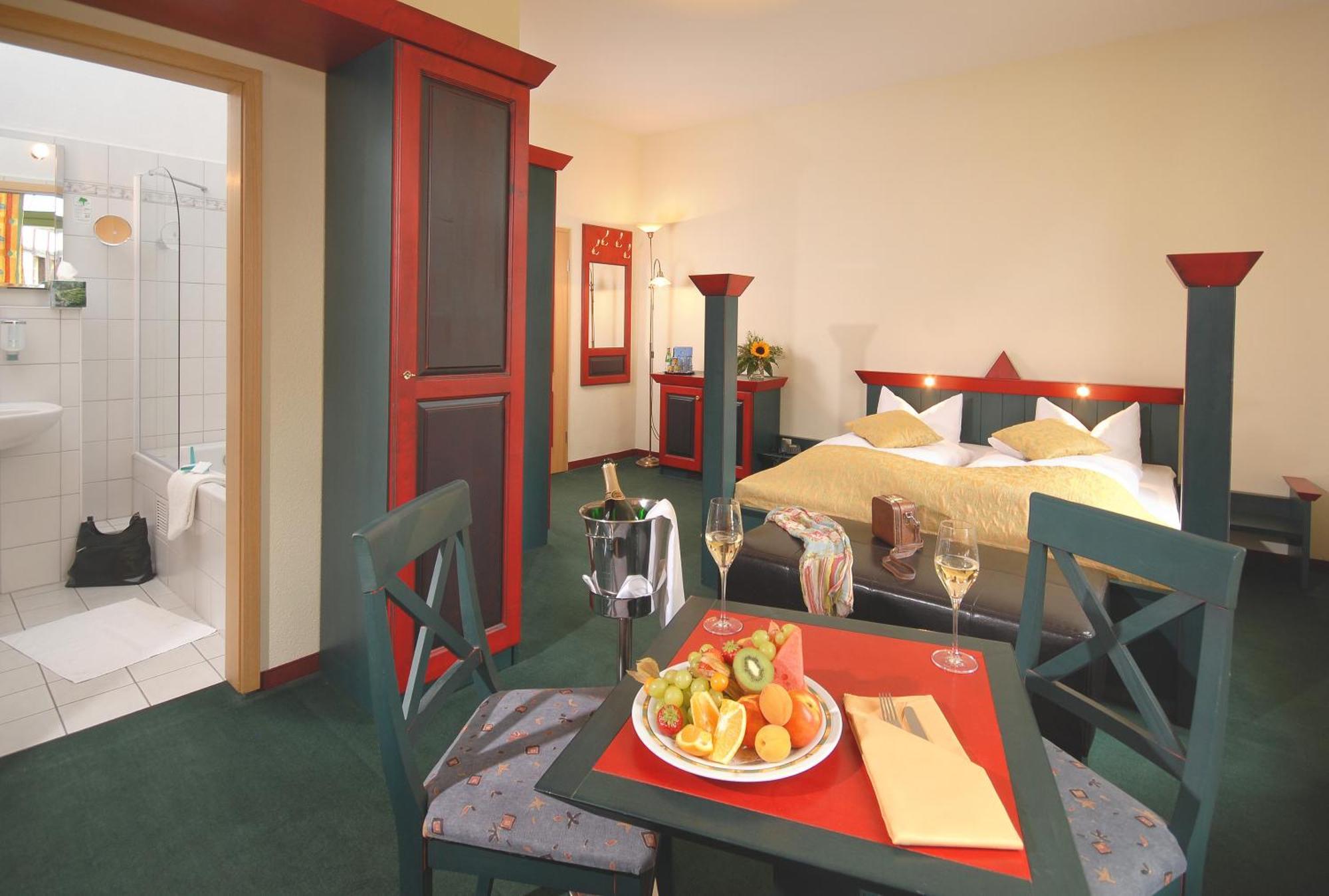 Hotel Saigerhuette Olbernhau Exteriör bild